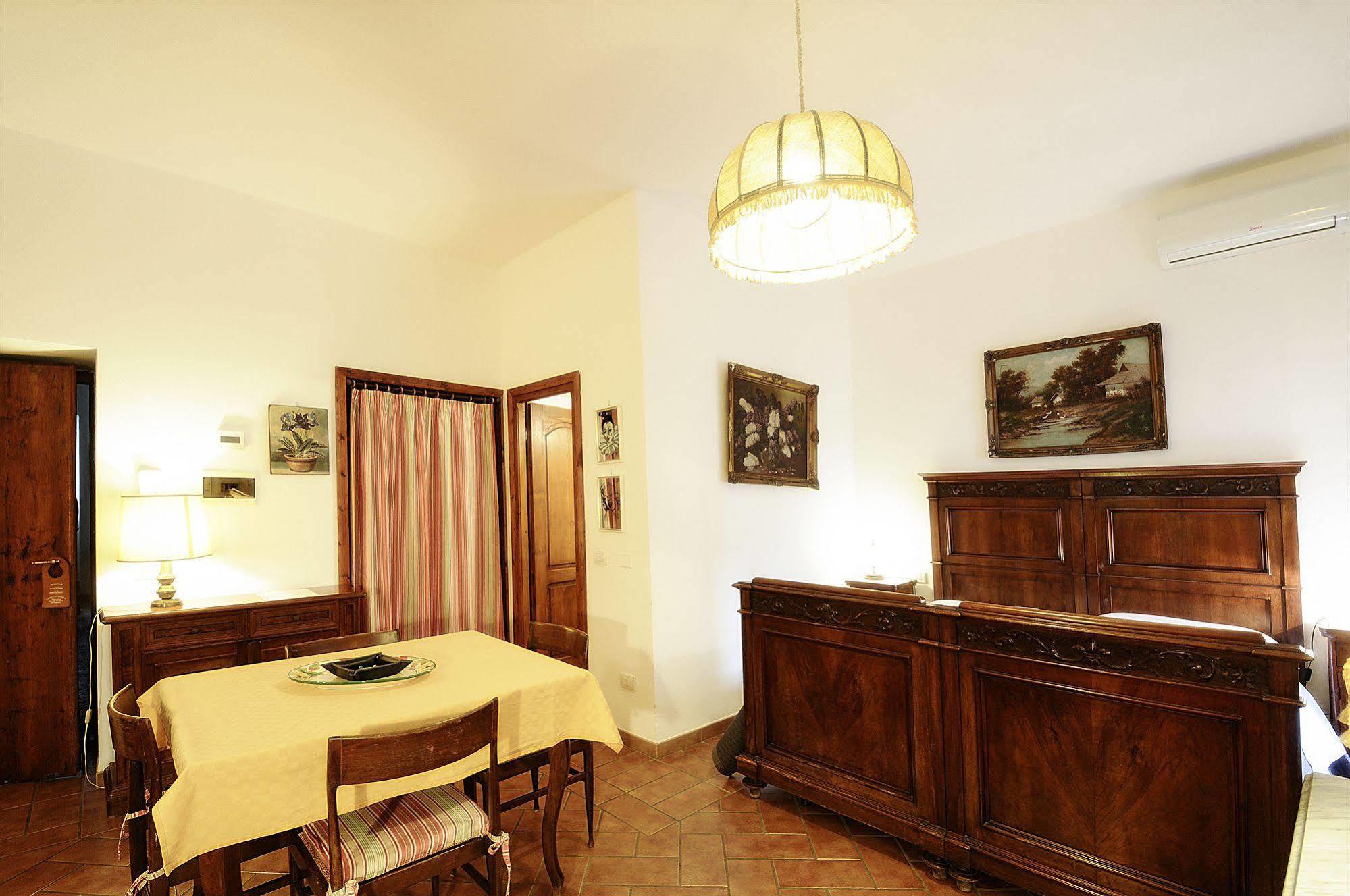Gasthuis Valentina 3*